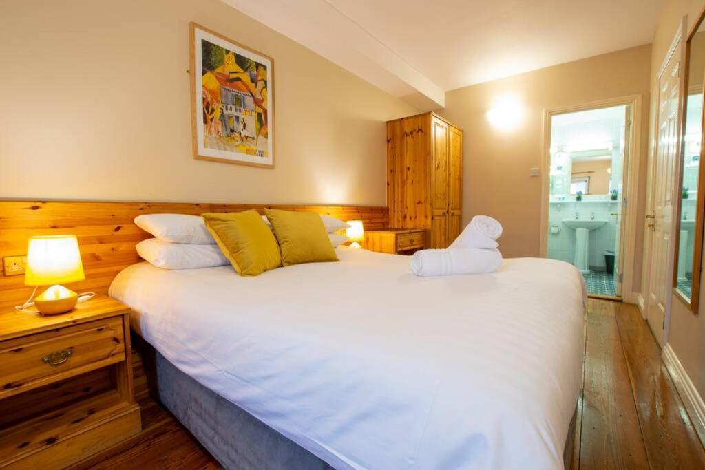 310 - The Carrowbeg At The Harbour Mills By Shortstays Westport Eksteriør bilde