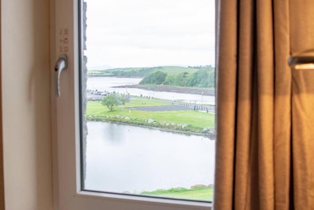 310 - The Carrowbeg At The Harbour Mills By Shortstays Westport Eksteriør bilde