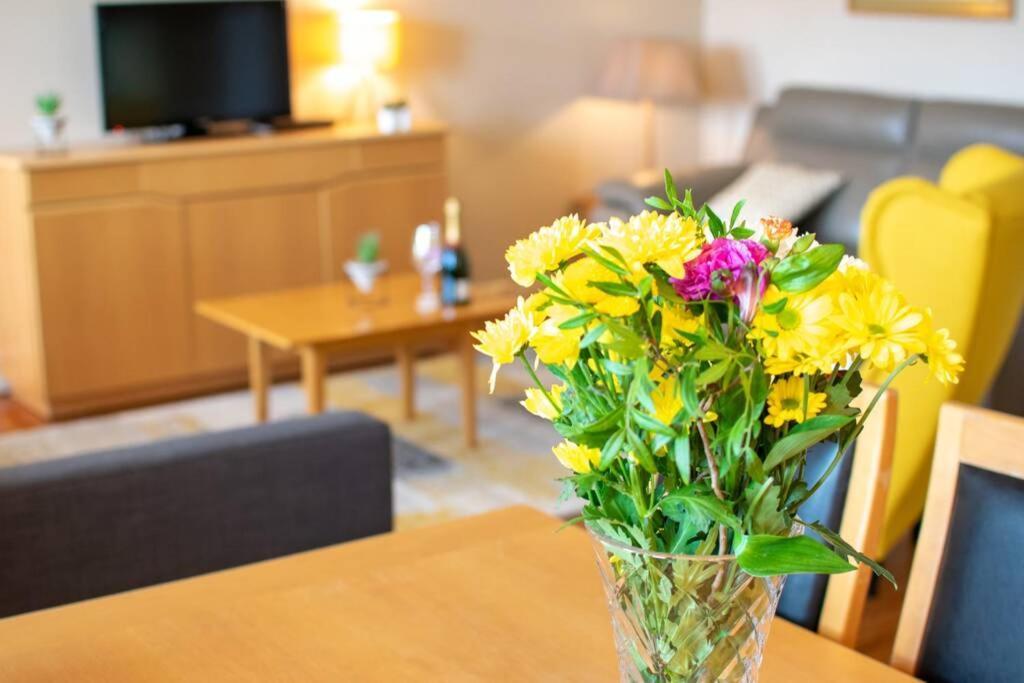 310 - The Carrowbeg At The Harbour Mills By Shortstays Westport Eksteriør bilde