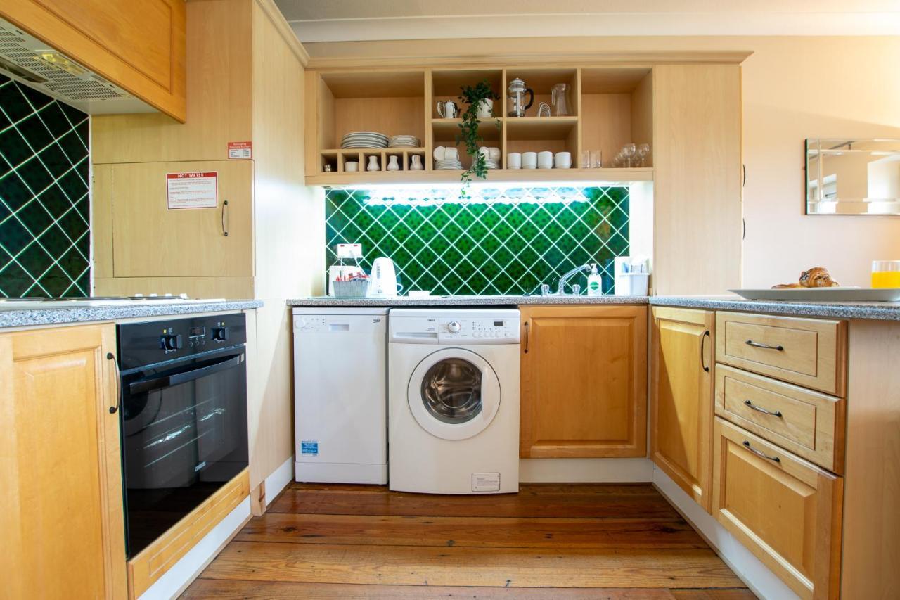310 - The Carrowbeg At The Harbour Mills By Shortstays Westport Eksteriør bilde